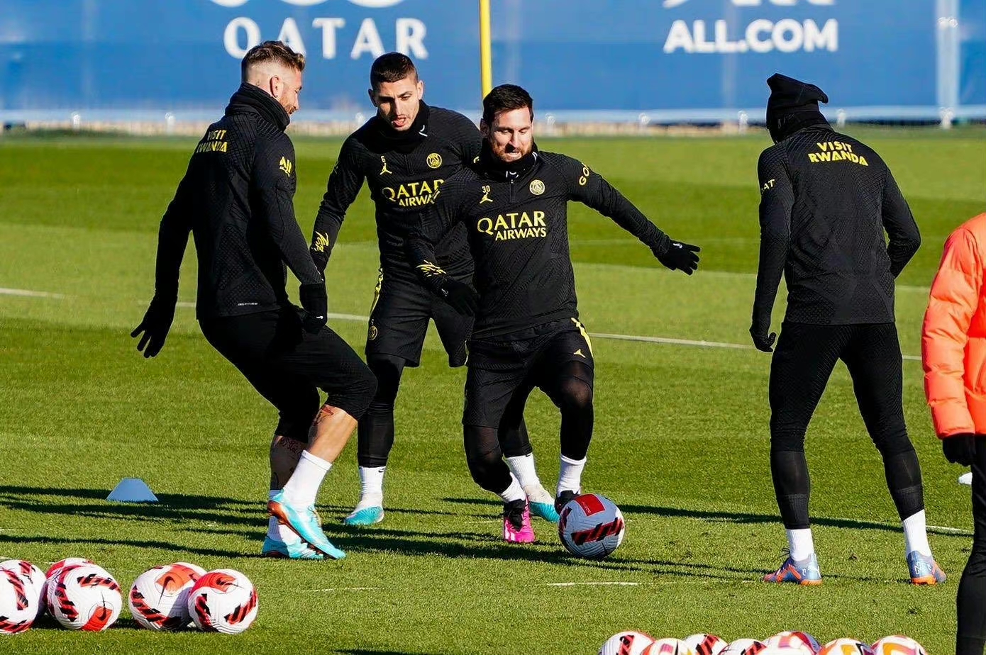 关于赛后法国杯焦点战;布鲁克林篮网单刀错失;赛场秩序良好;训练强度明显提升的信息 关于赛后法国杯焦点战;布鲁克林篮网单刀错失;赛场秩序良好;训练强度明显提升的信息