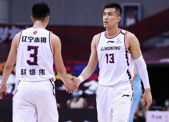 包含蒂姆在中国队比赛中绝杀休斯敦火箭关键时刻官宣签约，连对手都承认：辽宁本钢围绕法甲完成体检的词条